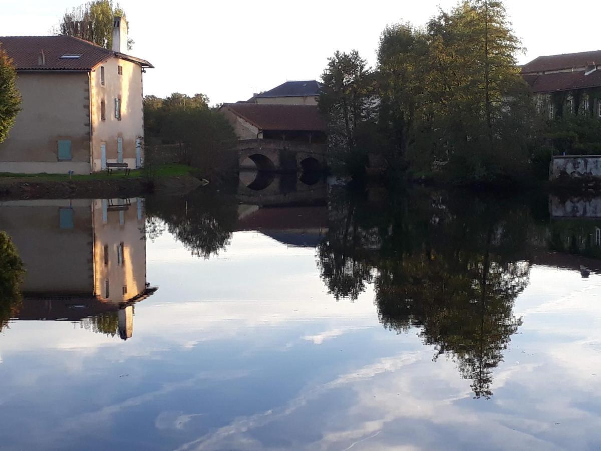 Quatre Saisons Apartment Pressac Bagian luar foto